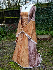 Daylily-015 medieval style dress