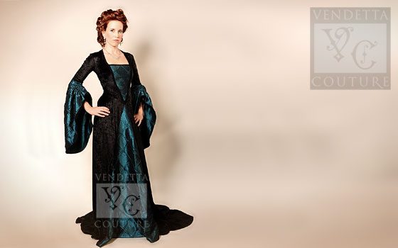 Anemone-012 medieval style dress