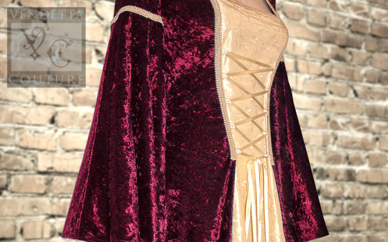 Lily-024 Medieval Style Dress
