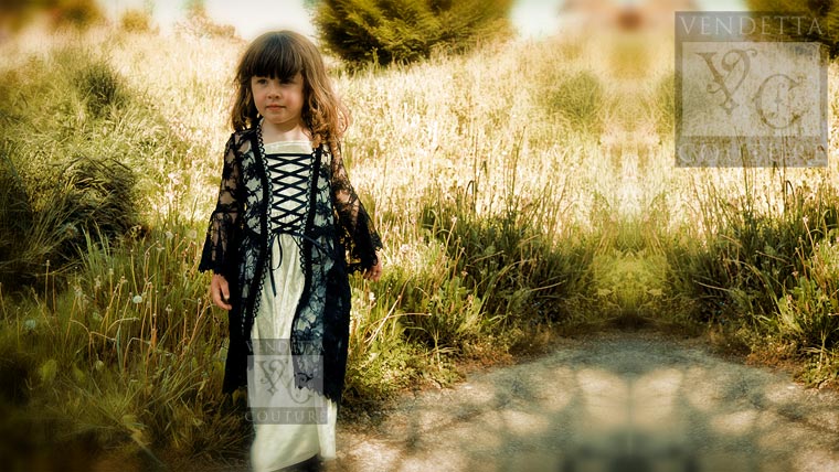 Iris child-016 medieval style dress